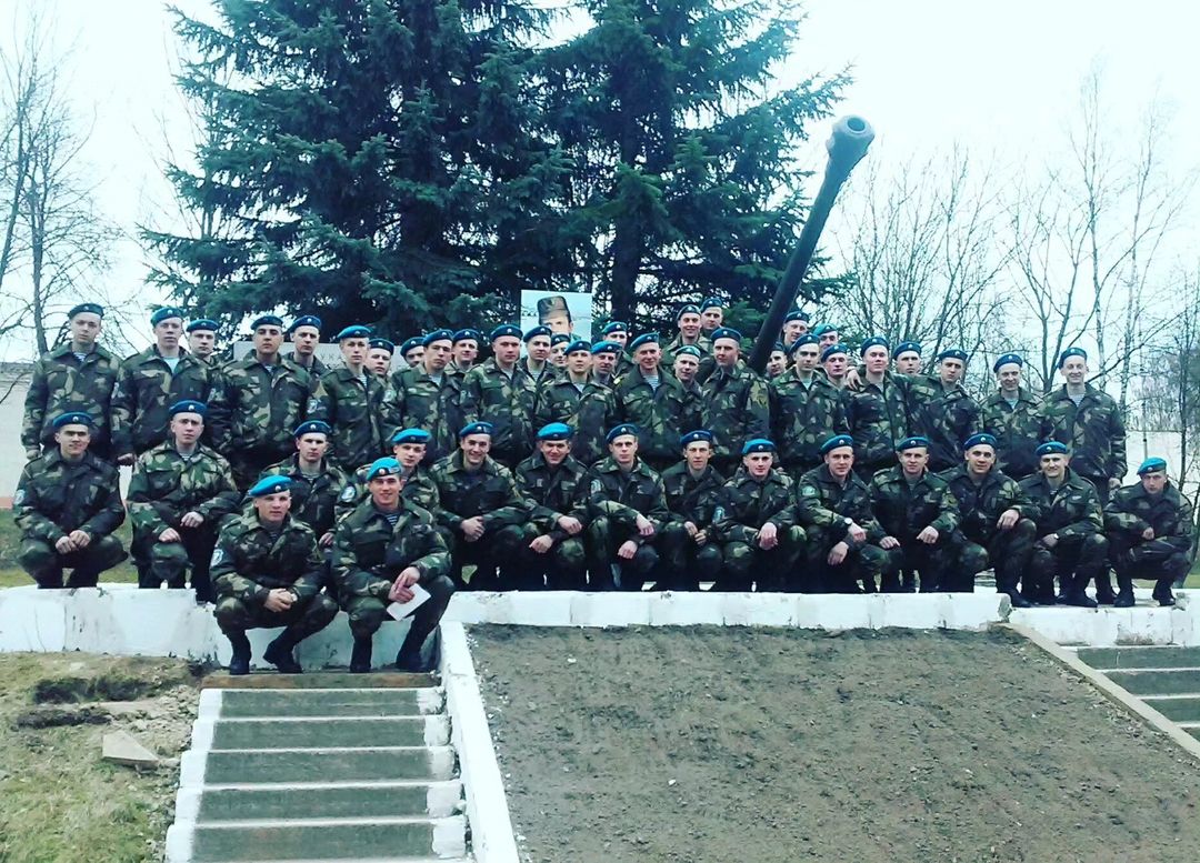 mrkuzma1 in LOOKY. . С праздником нас пац...