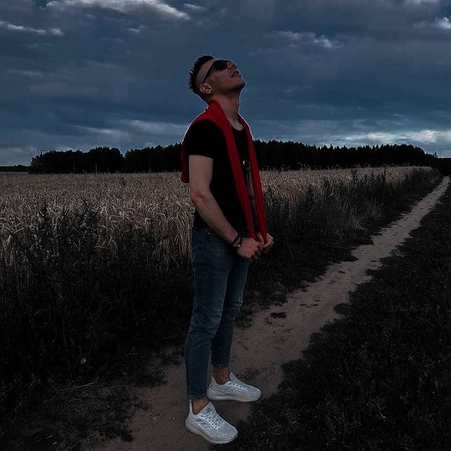 david.li.official в LOOKY. #sunshine,#sport,#boys,#рек,#night,#world,#city,#gymlife,#tattoo,#beautiful,#love,#summer,#рекомендации,#music,#amazing,#travellife✈,#madness,#workout,#good_luck. #sunshine мне два ра...