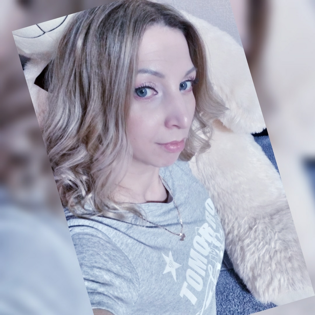 Танюша Попова в LOOKY. . null
