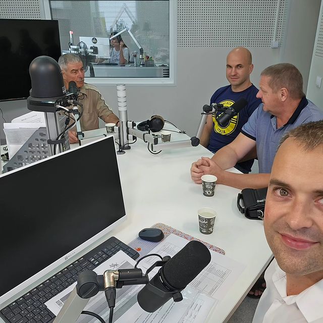 shkireanov в LOOKY. . Побывал с коллегами ...