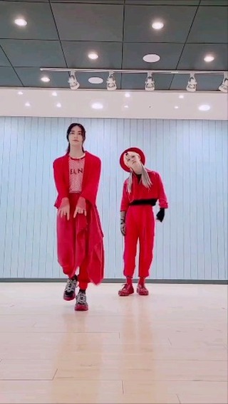 ya.love.kpop в LOOKY. #hyunjin,#straykids,#thunderous. thunderous hyunjin a...