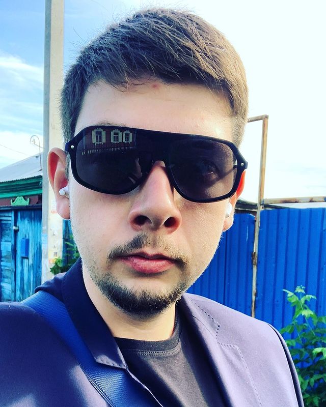 i_v_a_s_h_a_ в LOOKY. . Жив. Цел. Орел😂🤪 В...