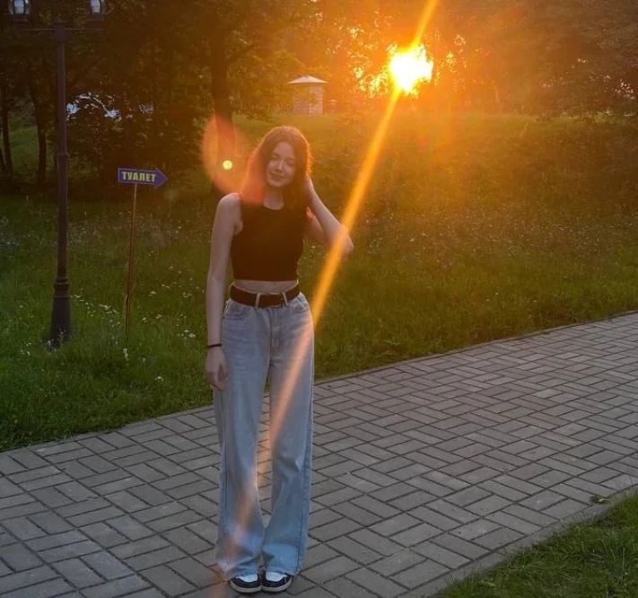 nnaasiii in LOOKY. . 이것은 사랑입니다