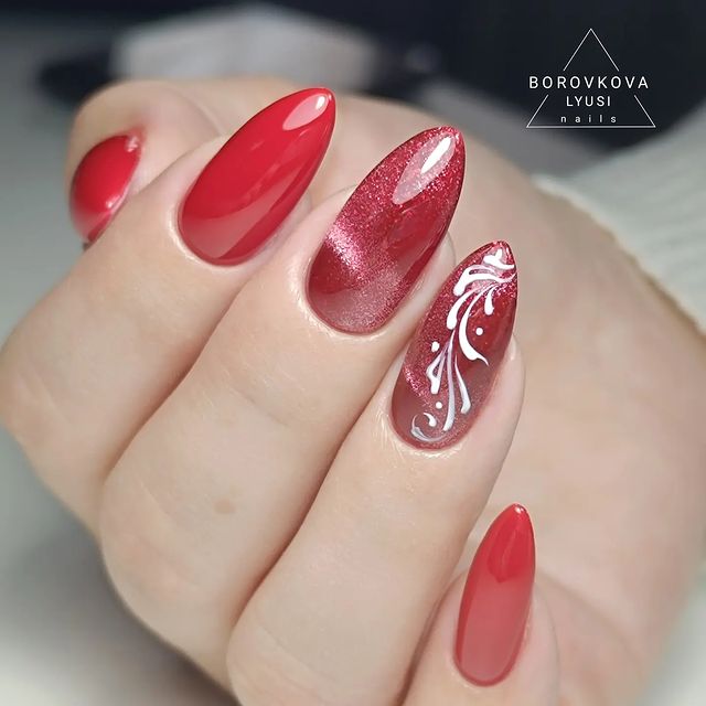 lyusi_borovkova_nails в LOOKY. #красныйманикюр,#красныйнаногтях. #красныйманикюр❤️ #к...
