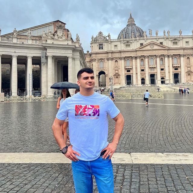 faridmammadli в LOOKY. . Roma'da ikinci adam ...