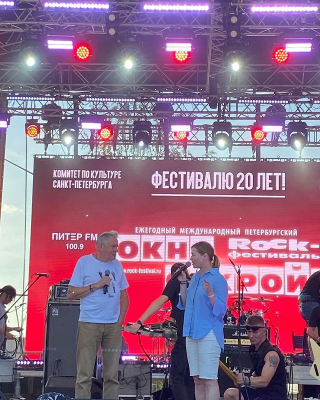 mstanya2803 в LOOKY. . Окна открой. 20 лет