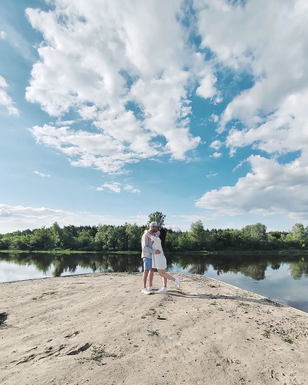 .
.
.
.
.
.
.
#nature #beach #sky #sun #clouds #landscape#photography #photo #street #canon #photos#photooftheday #focus #capture #vsco #black #hdr#selfie #me #smile #girl #boys #travel #travelling#tatoo #tourist #traveling #travelbloggers