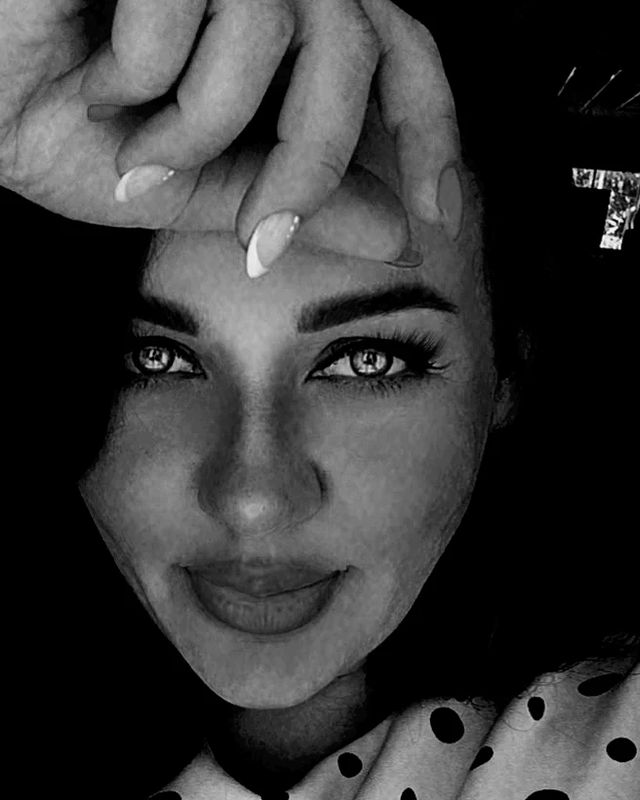 snow.queen89 в LOOKY. . 🖤🖤🖤🖤🖤🖤🖤🖤🖤🖤...