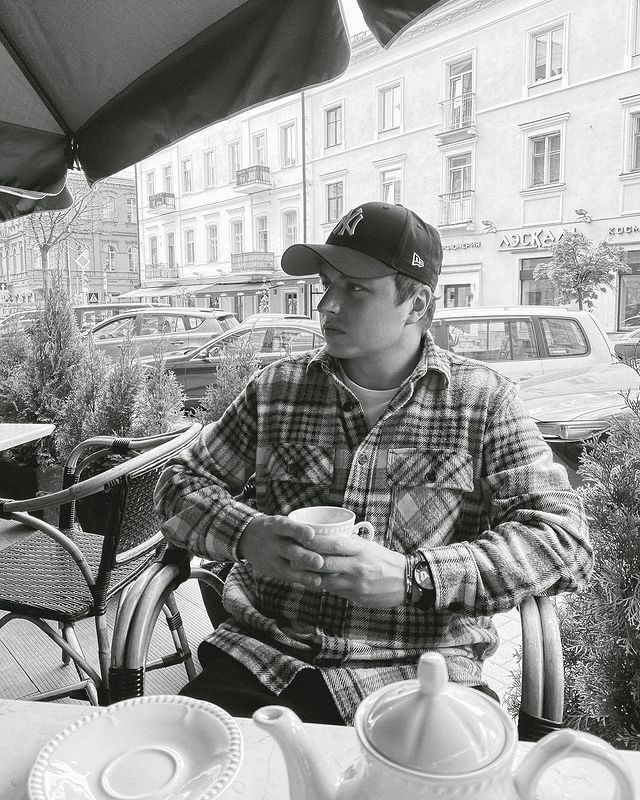 korolev_official в LOOKY. . Good night ☕️