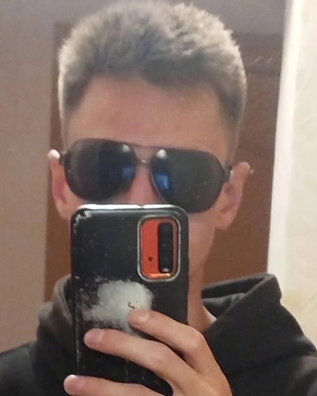 sxixang в LOOKY. . null