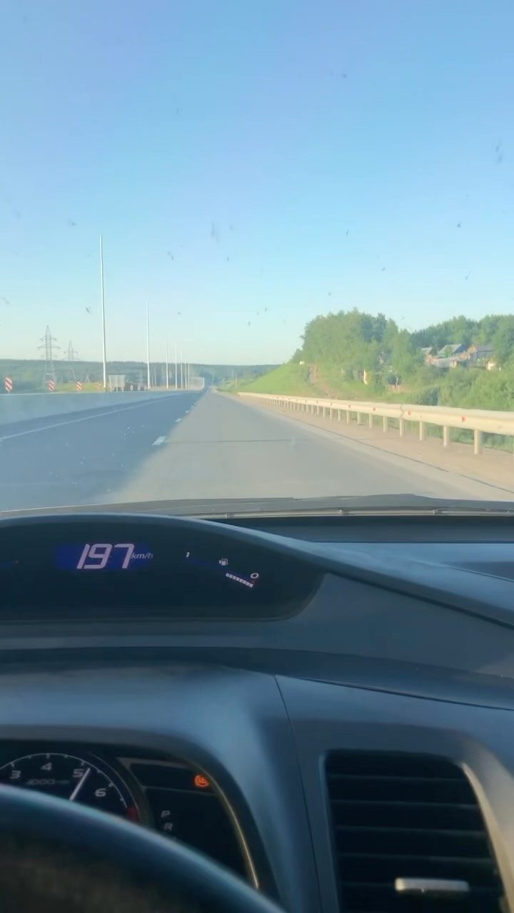Александр в LOOKY. . ☝️☝️☝️