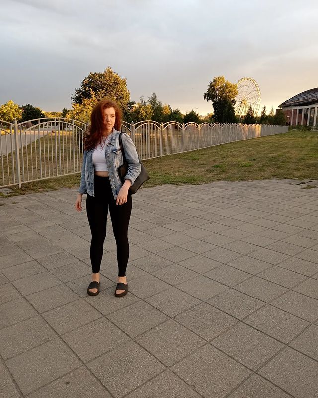 semenova.viks in LOOKY. . null