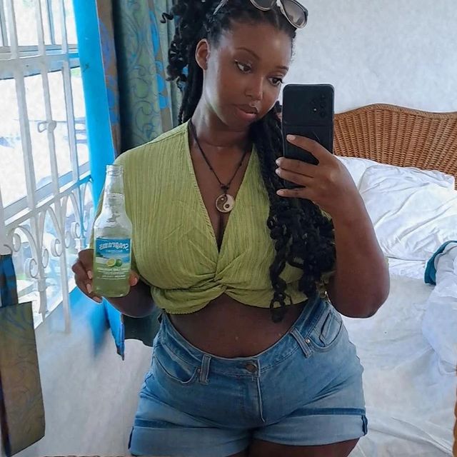 rhonicaa в LOOKY. #lookgoodtastebetter. When your outfit and...
