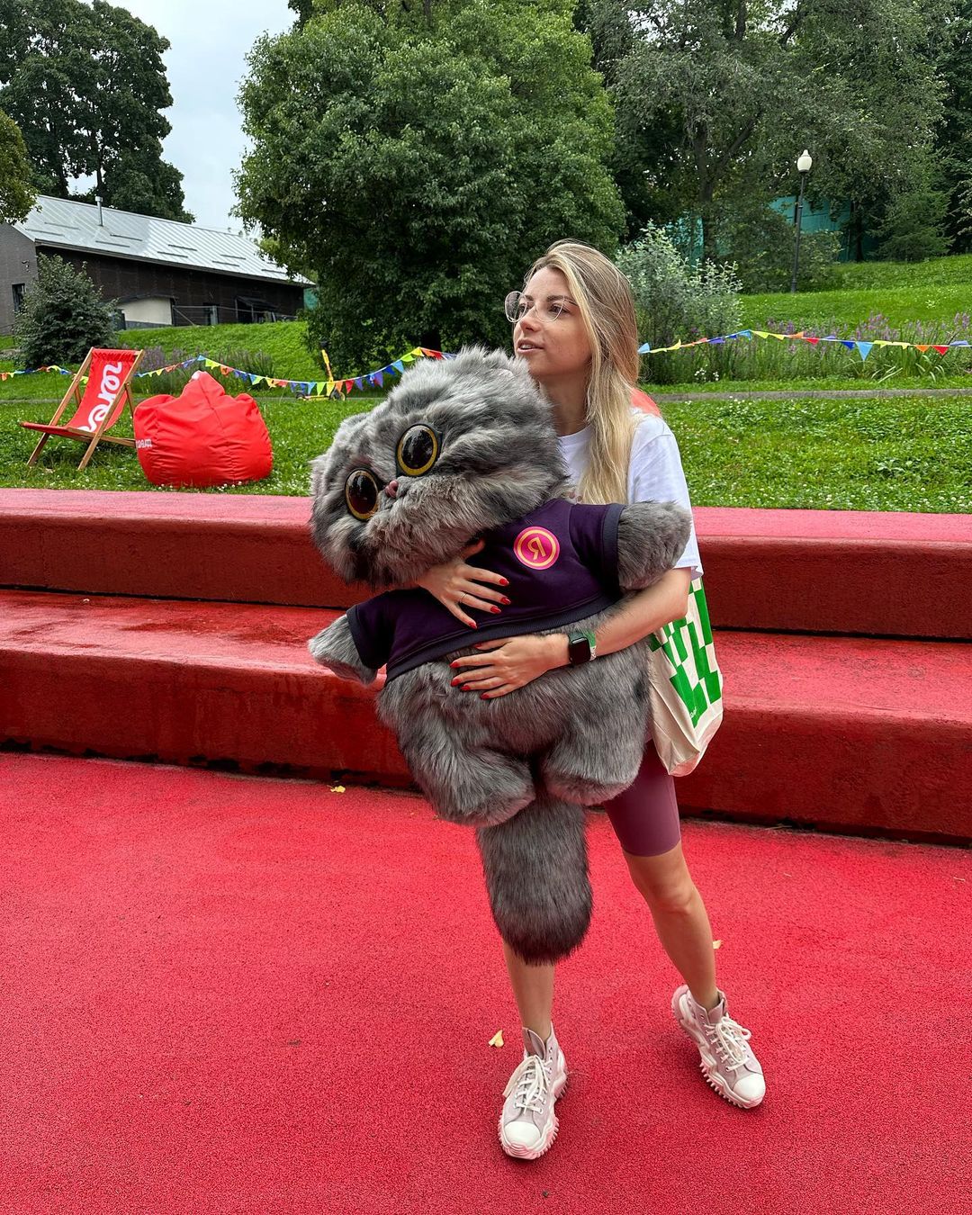 masha_zelenkova в LOOKY — День Петфрендс ❤️