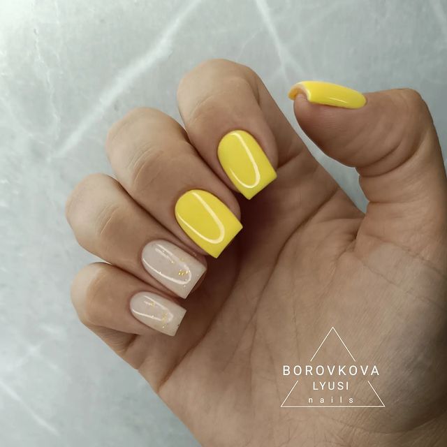 lyusi_borovkova_nails в LOOKY. #яркийжелтый,#желтыйманикюр,#летнийманикюр. #яркийжелтый #желтый...