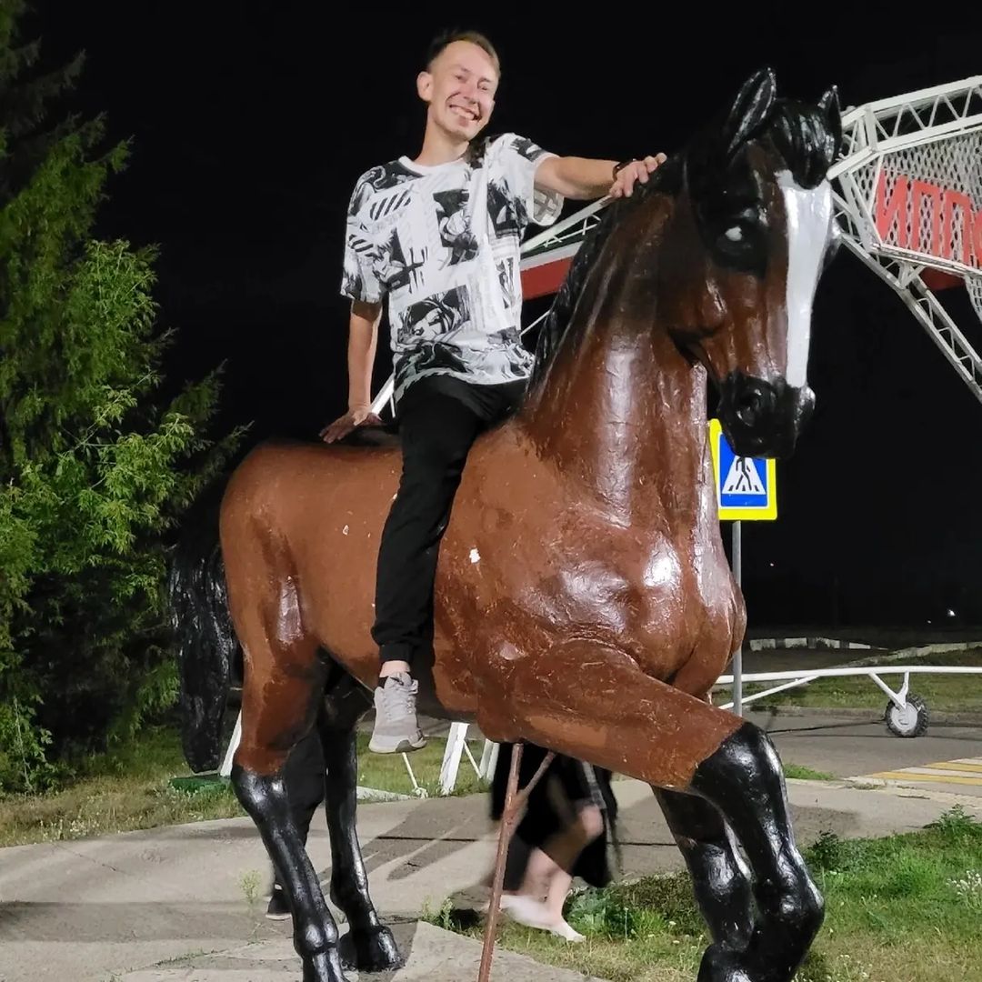 tatarskiy_babay в LOOKY — Да, я на коне🤣