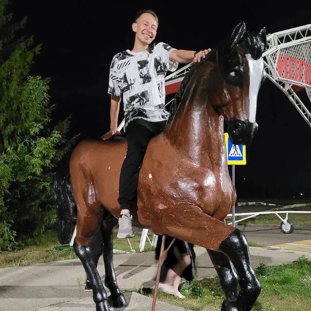 tatarskiy_babay в LOOKY. . Да, я на коне🤣