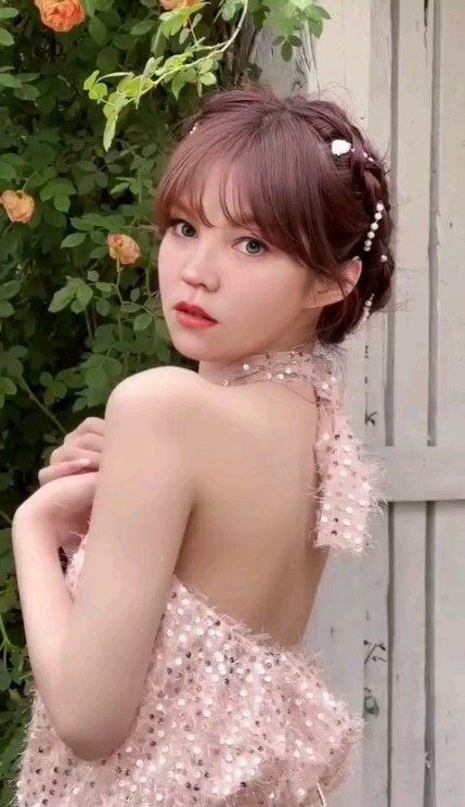 dinara.g8 в LOOKY. . null