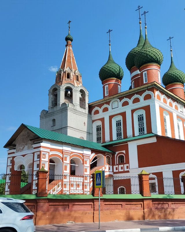 starcom1987 в LOOKY. #ярославль,#ярославскаяобласть,#россия,#православие,#золотоекольцороссии. Ярославль, Михаило-А...