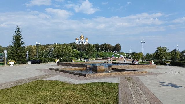 starcom1987 в LOOKY. #ярославль,#ярославскаяобласть,#россия,#золотоекольцороссии. Ярославль, Поющий фо...