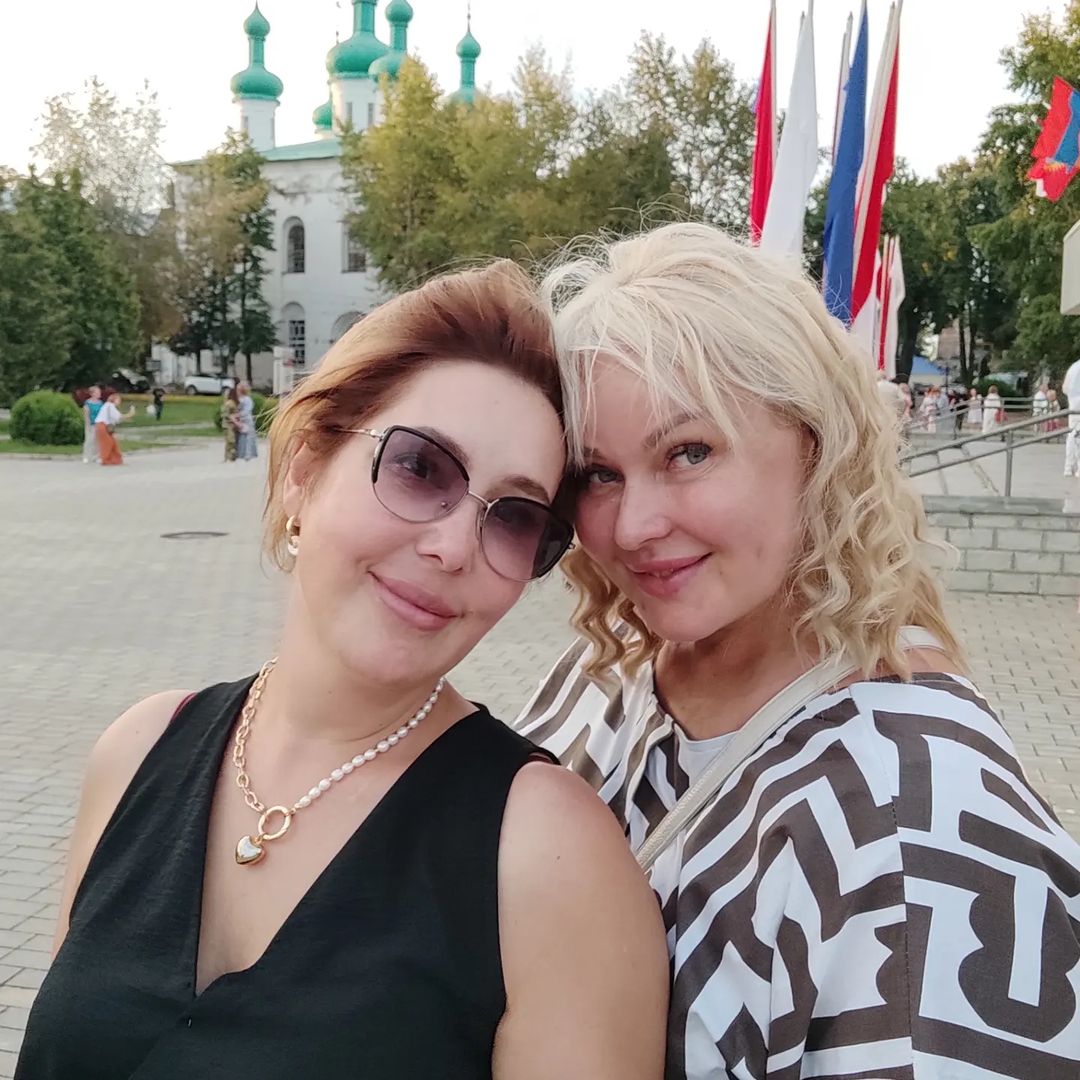 Самый лучший день!!!! День рождения подруги, коллеги, умницы,красавицы и просто прекрасной Ларочки!