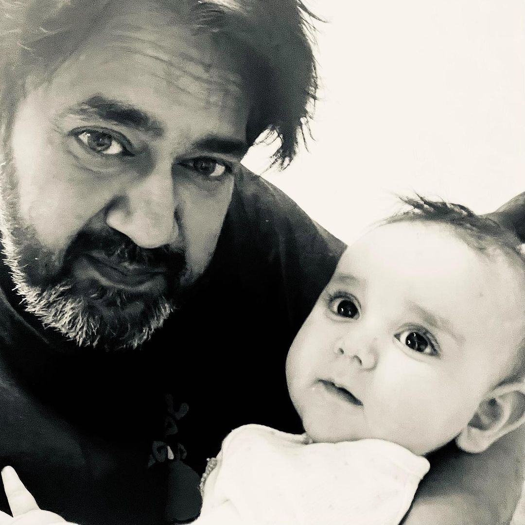 nazim.tahseen в LOOKY — After a year of dadding, I'm still figuring it out...