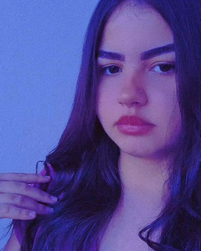 __itzanna в LOOKY. . Seja sua maior inspi...