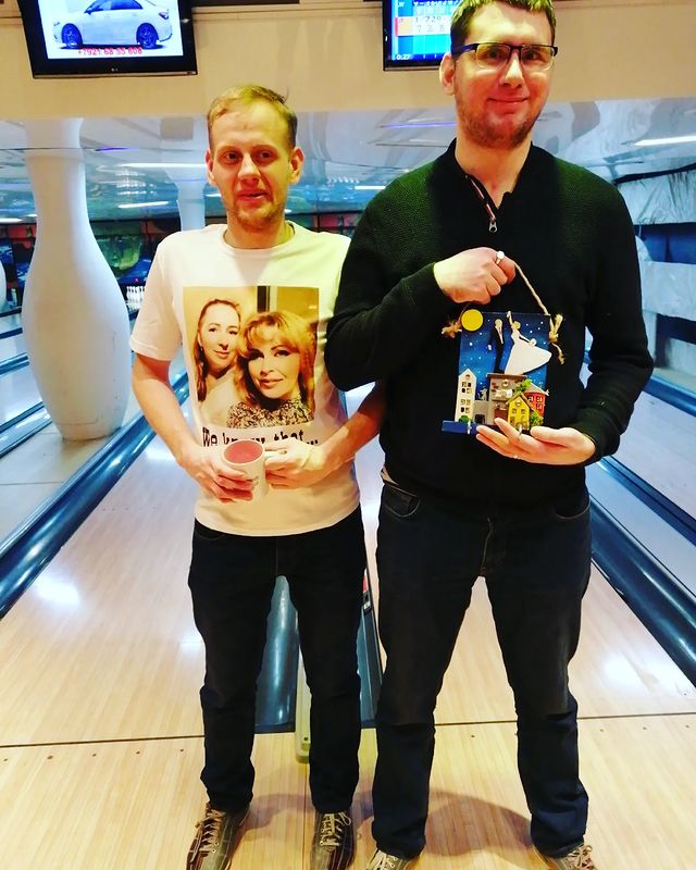 vtsvetkoov в LOOKY. . Однажды в боулинге �...