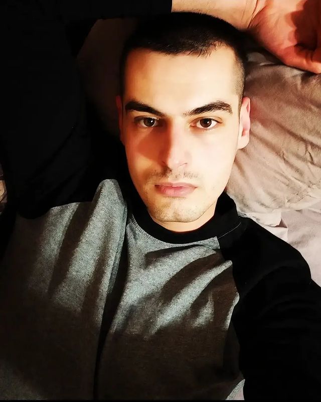 ruslan.19efimenko в LOOKY. . 2022😅
