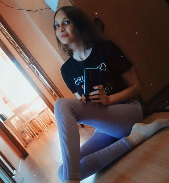 marisabelle_98 in LOOKY. . 25 💙
1/4 жизни