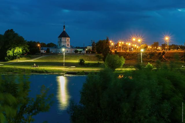 skuns04 в LOOKY. #canonrussia,#canonphoto,#photographer,#cityscape,#church,#temple,#фотограф,#фотографМосква,#тверь,#храм,#церковь,#ночь,#nightcity. Церковь Покрова Бого...