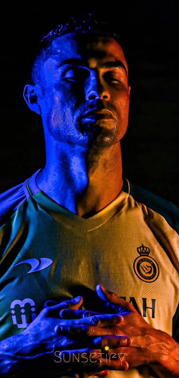 _sunsetify_ in LOOKY. #cr7,#cr7fans,#realmadrid,#goals,#goat,#cristianoronaldo,#cristiano,#football,#soccer,#portugal🇵🇹. Cristiano Ronaldo
#r...