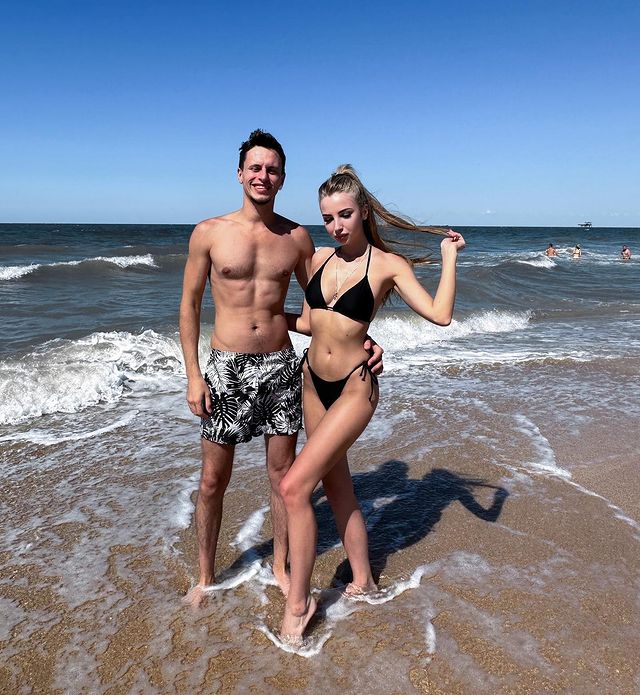 _evgeniynesterov в LOOKY. . 🌊🤍