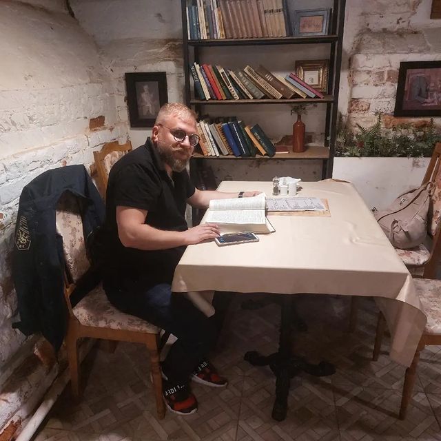 grigoriilozhkin в LOOKY. . Учится, учится и ещё...