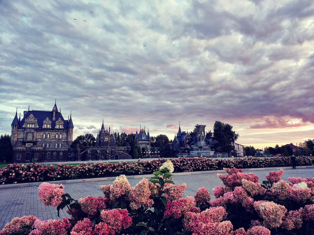 korova8 в LOOKY — #castle #sunset #medieval