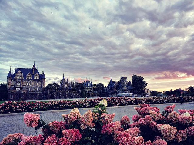 korova8 в LOOKY. #castle,#sunset,#medieval. #castle #sunset #med...