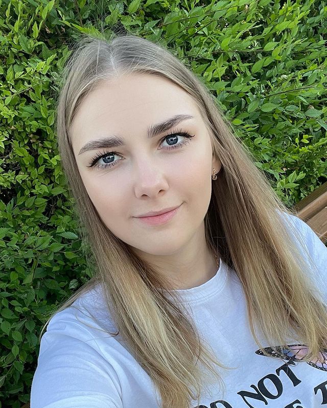 nastya_vituk в LOOKY. . 💜