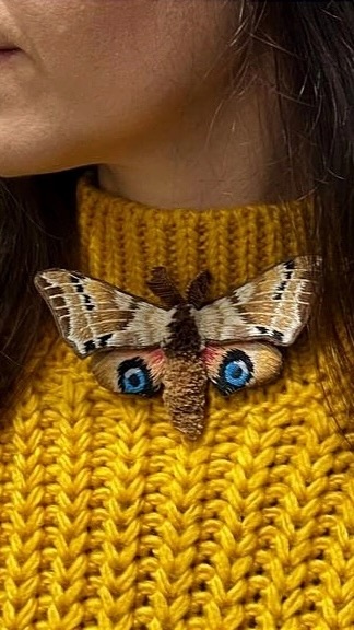 lefthander_stitch_ в LOOKY. #вышивка,#брошь,#ручнаяработа,#хобби,#творчество,#украшения. А что делает счастли...