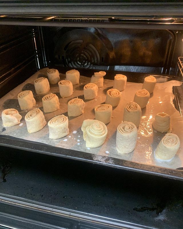 fordjik в LOOKY. #еда,#food,#выпечка,#bakery,#завитушки,#плюшки. Решил сделать немног...
