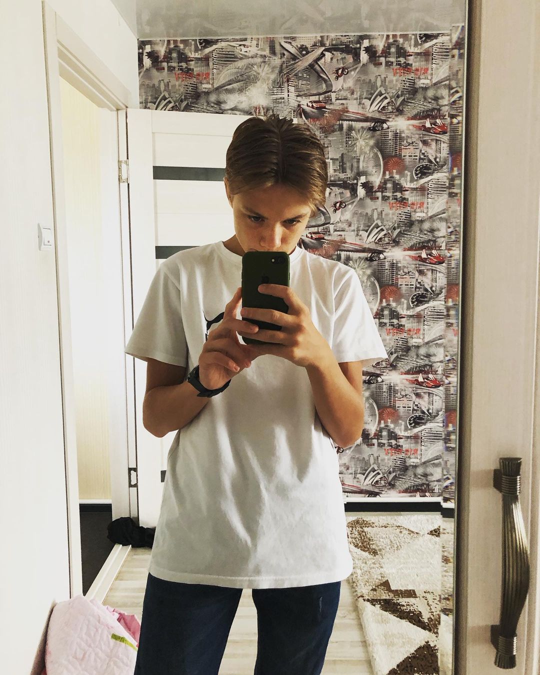 young_traper_delamort в LOOKY — сап всем, я очень на долго пропал, еще и большинство постов 