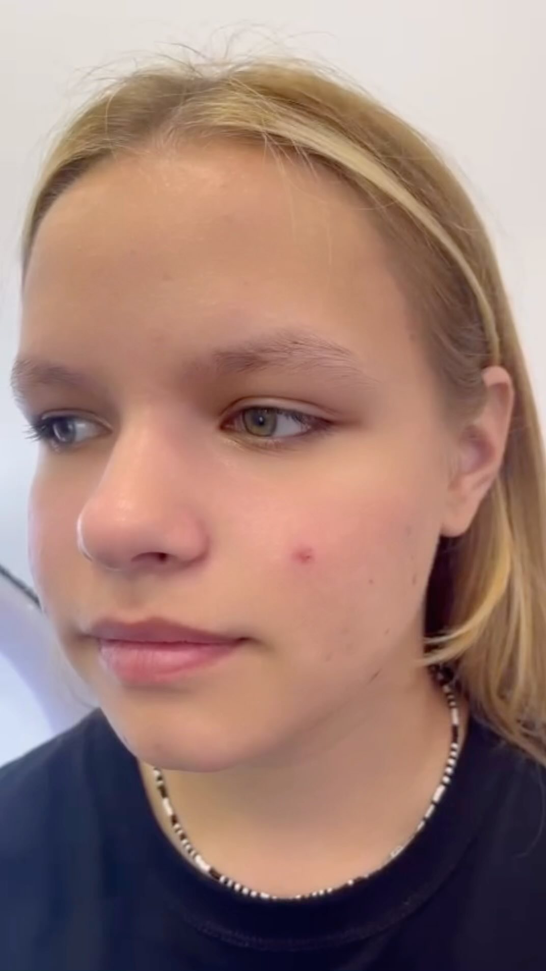 margosha77_brows в LOOKY. . Коррекция бровей!