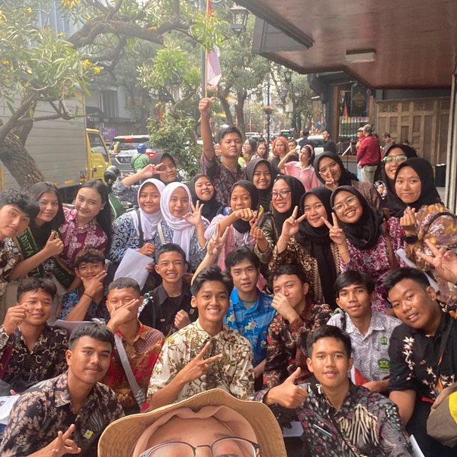 amzedd24 в LOOKY. #DisdikJabar,#kongresKebangsaan,#FestivalPraktikBaik,#FestivalBudaya,#BarudakMasagi,#FestivalNitiBukti,#JabarJuaraLahirBatin. Day 1 Kongres kebang...