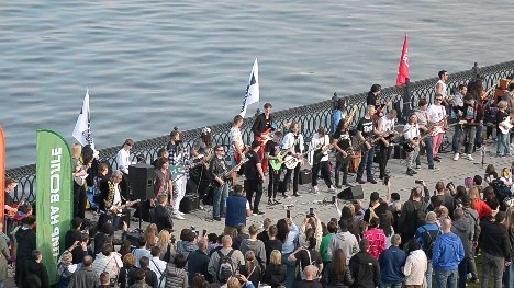 vitaliivladimirtsev в LOOKY. #ROCKNMOB. #ROCKNMOB