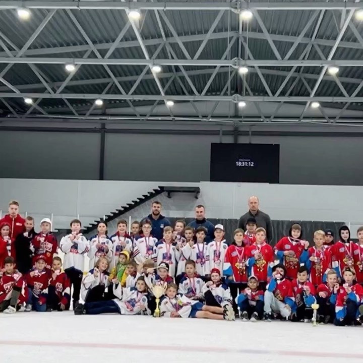 nik_r_hockeyboy в LOOKY. #рябахоккеист,#рябамолодец,#рябакрасава,#hockey4kids. Отличное открытие се...