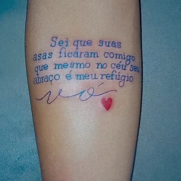 Essa foi para você, minha estrela rainha 🖤🕊️ Essa tatuagem não significa nada perto do que eu realmente Sintia e ainda sinto por você, meu tudo. Que Deus te coloque em um bom lugar 🙏🏻🖤🥺 Te amarei eternamente, Valdecir Alves de Menezes. 🖤🖤🖤