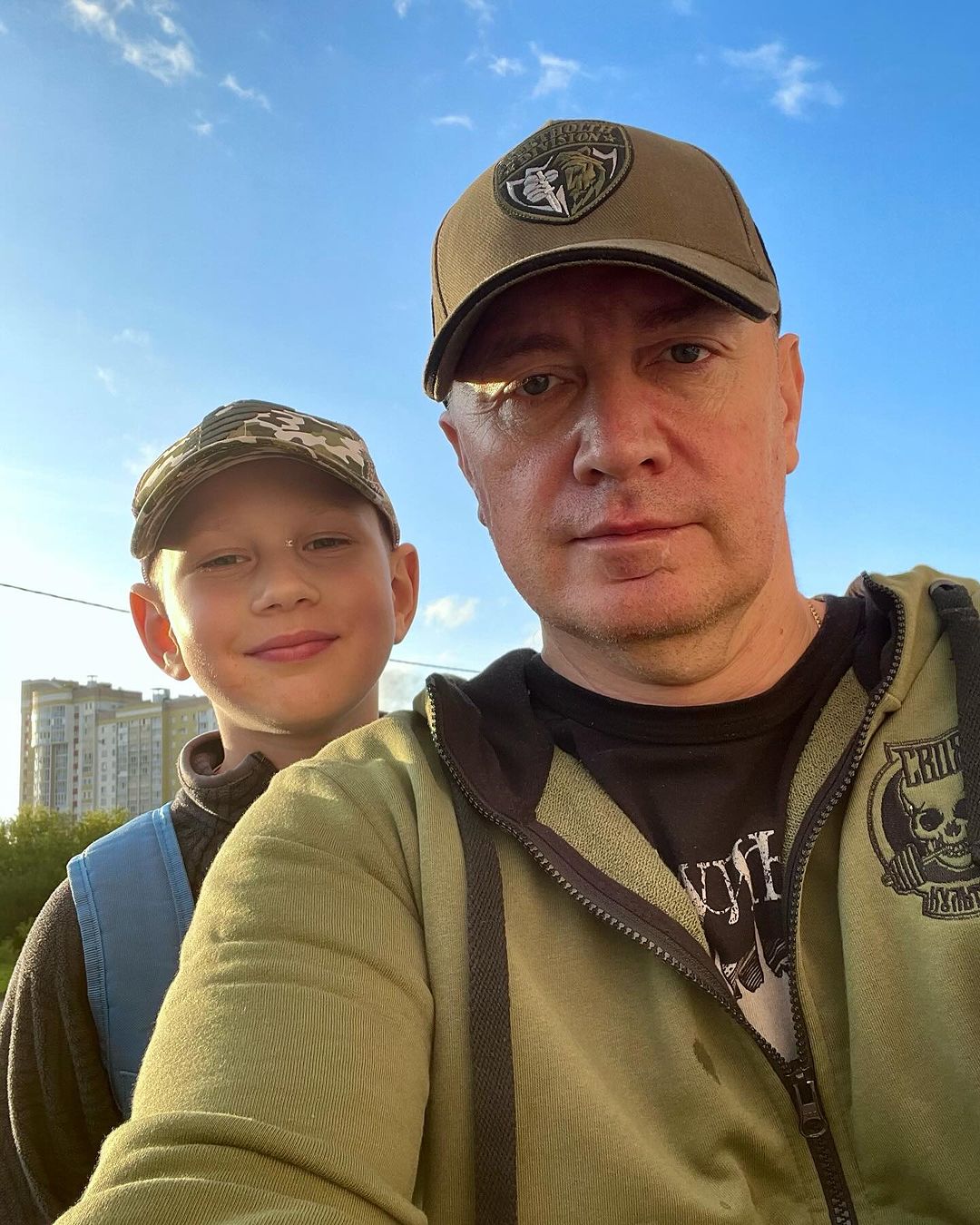 Когда увидел в "себяшке", что ты не один 😝
Вот и пролетело очередное лето. Как-то в этом году оно прошло быстро и серо. Были, конечно, хорошие деньки, но в целом уныло все же.
#летопрошло #лето