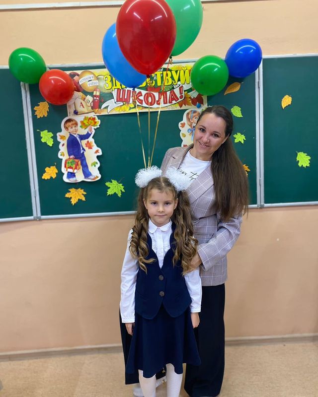 ko_les_nik_a в LOOKY. #первоклашка,#первыйразвпервыйкласс. Моя #первоклашка ❤️❤...