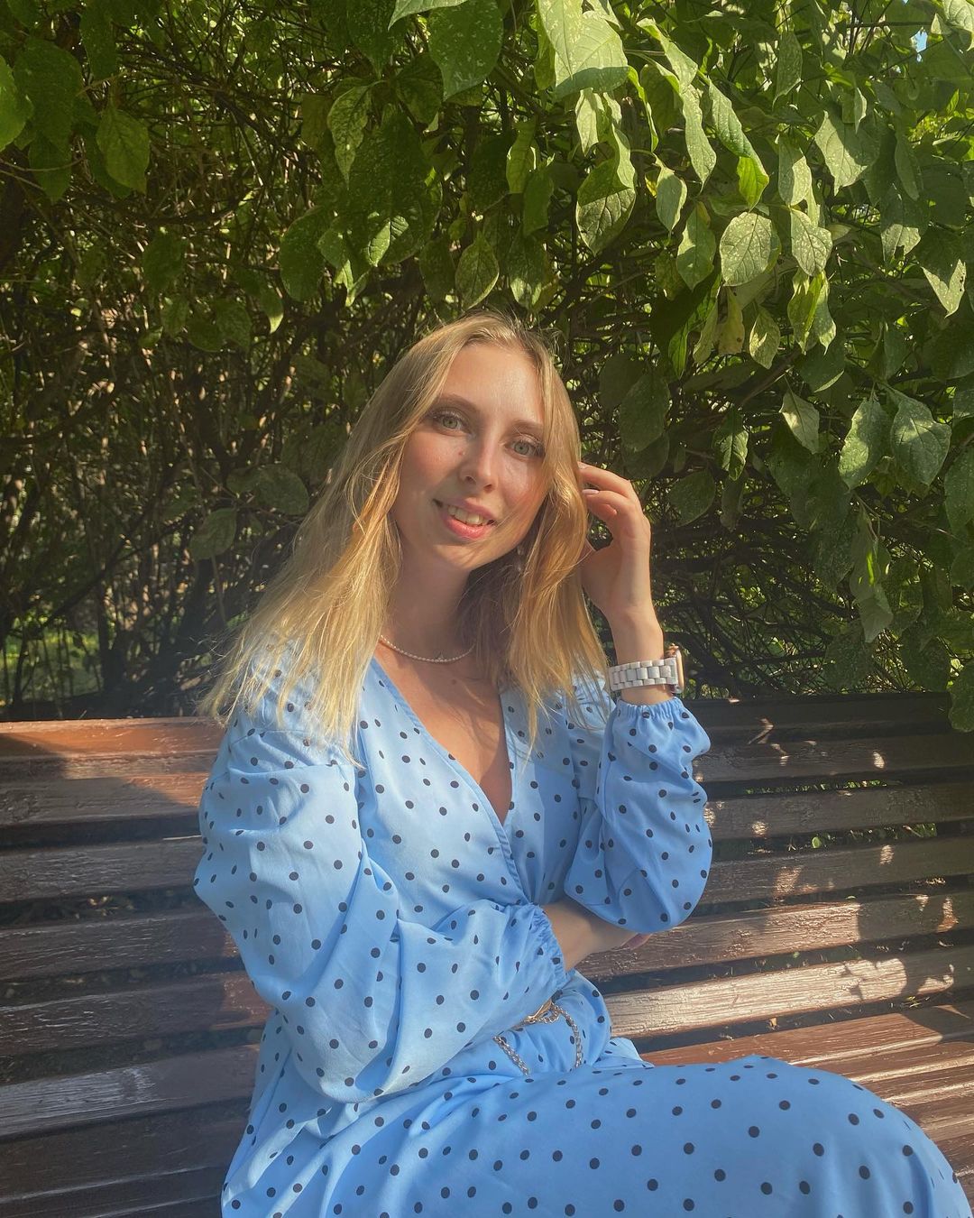 Поздравляю всех с новым учебным годом! 💐

В моих планах на этот год: 
1. Начать вести групповые занятия по подготовке к ЕГЭ
2. Пройти курс для преподавателей по подготовке к ЕГЭ и ОГЭ по обществознанию (делаю это ежегодно, чтобы быть в курсе всех изменений) 
3. Пройти обучение по сингапурской методике преподавания 
4. Дать супер- классные результаты на экзамене 
5. Вести ещё более интересные пары в колледже 
6. Посетить минимум 5 музеев за учебный год со своими группами (прошлый год был очень продуктивным в плане этого) 
7. Нанять помощника для ведения социальных сетей 
И это только небольшая часть 😎

А какие планы на этот учебный год у вас?)