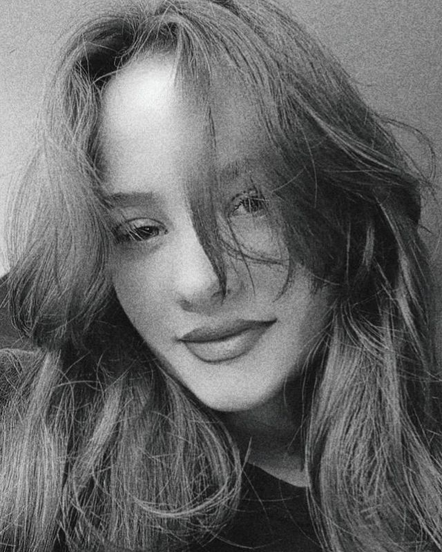 __arina.__.__ в LOOKY. . 🤍