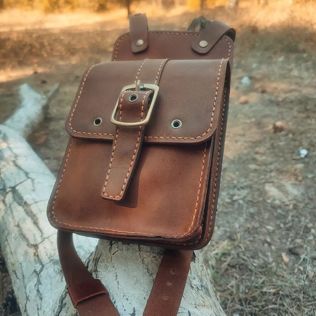 welundleathercrafts в LOOKY. #севастополь,#ручнаяработасевастополь,#изделияизнатуральнойкожи,#натуральнаякожа,#ручнаяработа,#кожанаясумка,#сумка,#сумкаизкожи,#сумкаручнойработы,#изделияизнатуральнойкожиручнойработы,#хэндмейд,#handmade,#хендмейд,#хендмэйд,#хэндмэйд,#подарок,#23февраля,#8марта,#новыйгод,#деньрождения,#подарокжене,#подарокдевушке,#подарокженщине,#аксессуары,#аксессуар,#подарокмужу,#подарокпарню,#подарокмужчине. Сумка на пояс с креп...